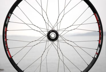 Pola jari-jari snowflake