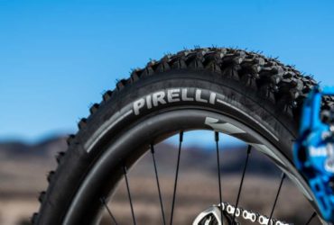 Ban sepeda gunung Pirelli