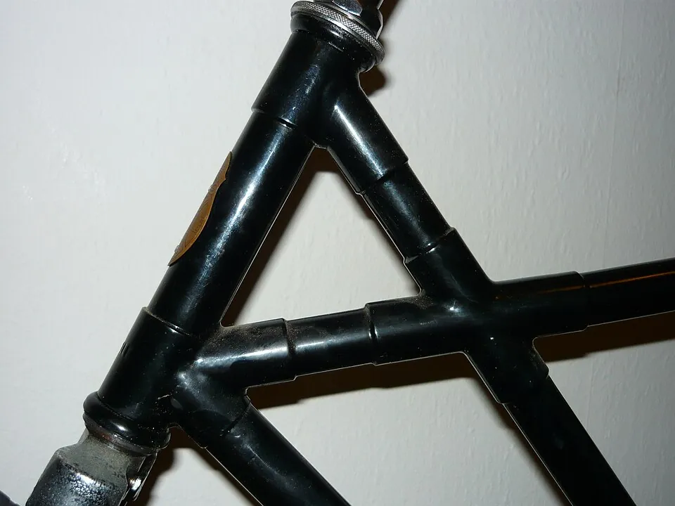 Frame lug sepeda Gazelle tahun 1952